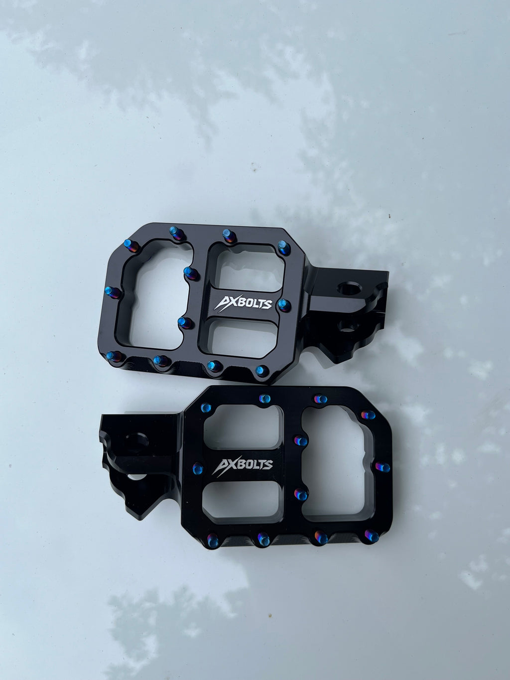 Surron Ultra Bee Titanium Footpegs