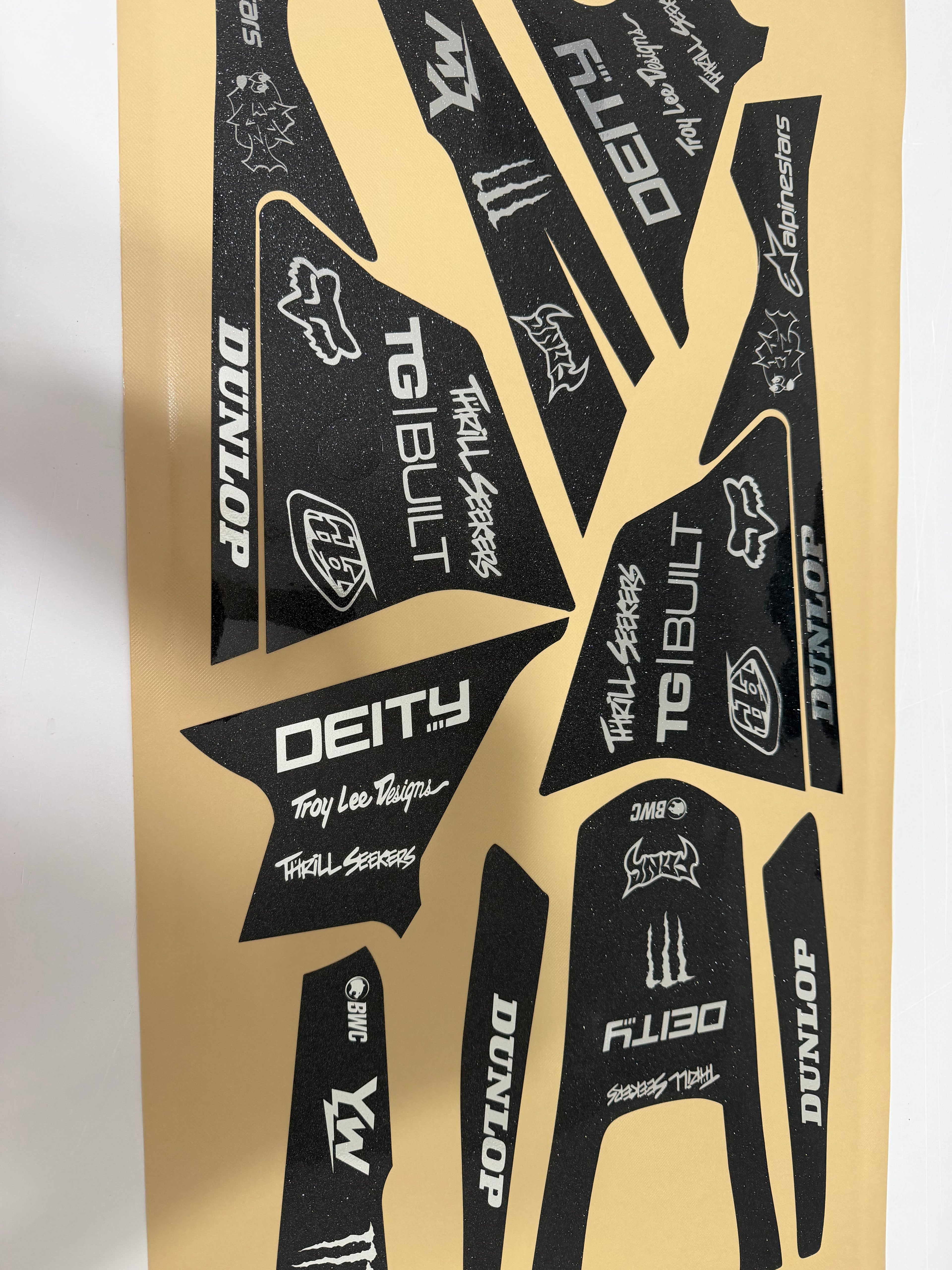 Yozma IN-10 Full Decal Kit